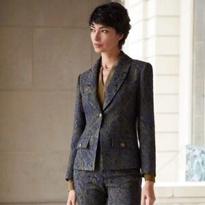 Carlisle Collection paisley Blazer Size 6. NWT. MSRP $795